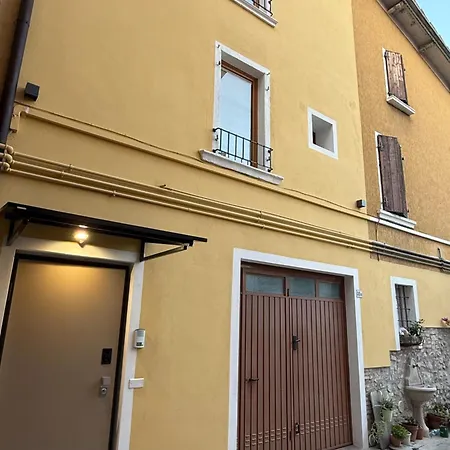 Casa Samy Hébergement de vacances Desenzano del Garda